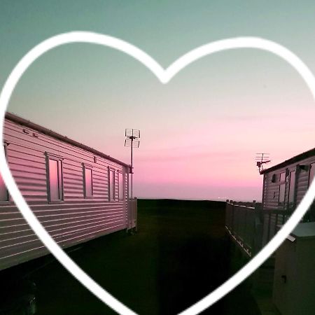 Mablethorpe Beach Caravan Humberston Exterior photo