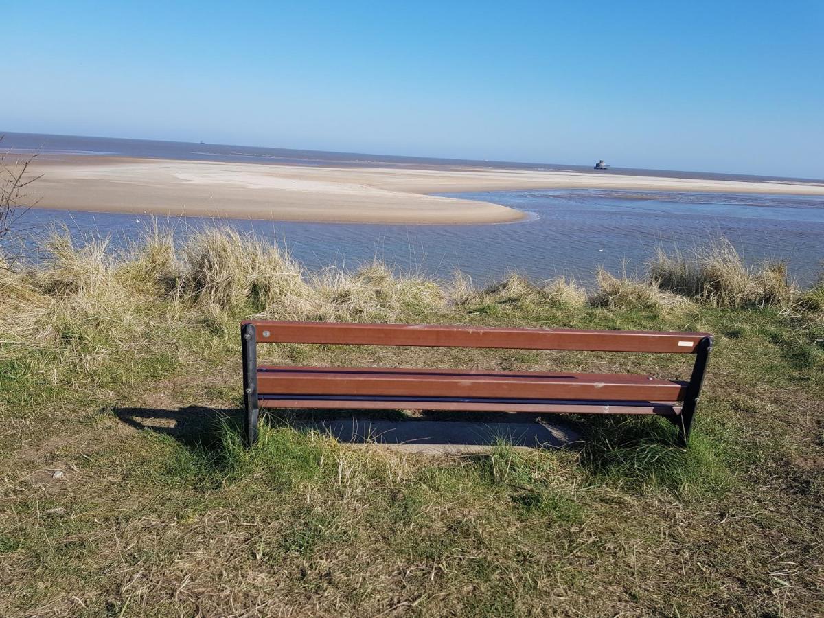 Mablethorpe Beach Caravan Humberston Exterior photo